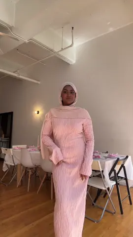 MOH fit 🎀💗 #bridalshower #modestfashion #fitcheck #pinkdress #hijabifashion 
