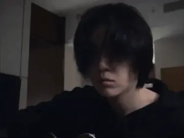 27 seconds of yoongi playing guitar #bts #bts_official_bighit #yoongi #minyoongi #윤기 