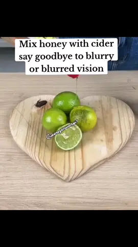 Mix honey with cider say goodbye to blurry or blurred vision #ezenwanyibackup #foryoupage #homemaderemedies #healthy #homemaderecipes #foryou #DIY #naturalrecipes #Recipe #fypシ゚viral @Queen ezenwanyi1 @This Recipe @QueensDiary 