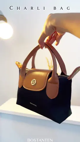 siapa yang nungguin !! charli bag in black? akhirnya restock loh!!! yukk langsung check keranjang kuning kita 🩷 ✨ #bestseller #bostanten #taswanita #tasselempang #fyp #produklokal #wibgajian 
