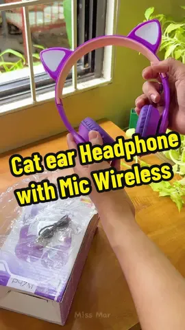 Cat ear Headphone with Mic Wireless🎶🎧#headphones #headphone #headphonesrecommended #wirelessearphone #wireless #wirelessheadphones #bluetooth #bluetoothheadphones #fyp #song #music #earphones #fypシ゚viral #foryou 
