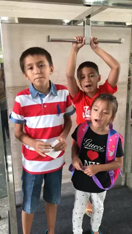 Throwback 2 Januari 2017 #7yearsago Gemesnya kiddos 😍 Time flies so fast 🤗 #liodiegosabrina #lionelsinathrya #diegosinathrya #dariusdonna #family #thesinathrya #tiktok #tiktokindonesia #fyp #foryou  @oboy05_official @Diego🇮🇩 @sabb 