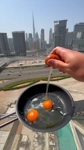 Cooking lunch in Dubai 😂🇦🇪 #dubai 
