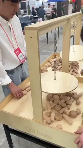 This is better than jenga! (🎥: IG/oldbrassgame)