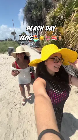 We were at the beach for 5+ hours☀️ it was such a good beach day🏖️👙 @Shelimar Neris Santi #beachvibes #beach #beachvlog #Vlog #minivlog #pensacolabeach #florida #floridainfluencer 