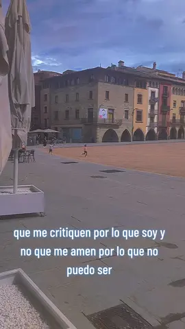 #barcelona #cali #calle13 #venycriticame 