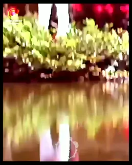 Ponmane Kobam Yeno Singers: Unni Menon, Uma Ramanan Movie: Oru Kaidhiyin Diary Cast and Crew: Kamal Haasan, Radha, Revathi, Janagaraj, Malaysia Vasudevan Music: Ilaiyaraaja Director: Bharathiraja Producer: Janani Art Creations Year: 1985
