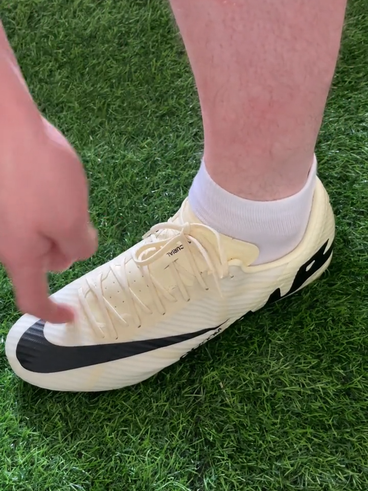 Nike Mercurial Vapor 15 Academy Football Boots on feet -Mad Ready pack #nike #asmr #football #Soccer #boot #asmr