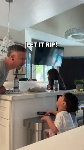 Run jt till their over it 😅. . . . . #dadlife #parenting 