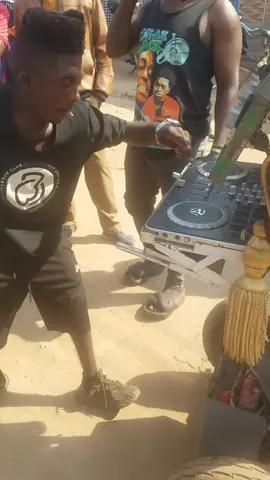 Mobile DJ box by DECIMAL POINT UG 