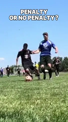 WAS THIS A PENALTY?? 🤔 Personally I say no, he was off balanced when he started shooting due to him using his right foot trying to place the ball far post. So any type of contact he was ready to drop to the ground. . . . #fyp #GoPro #goalkeeper #goproingoal #GoProGoalkeeper #goalkeepers #goalkeeperhighlights #sundayleague #goalkeeperlife #goalkeepergloves #goalkeepersaves #goproquik #goalkeepercontent #outdoorsoccer 