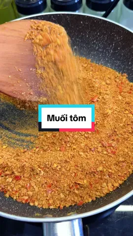Tự làm Muối Tôm quá đơn giản mà thành phẩm lại cực kì chất lượng. Tối rồi có bạn nào thèm không nè #nhungnguvi #cooking #nauancungtiktok #fyp #muoitom 