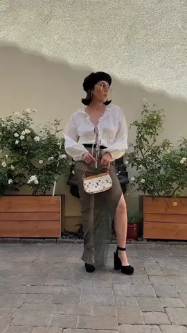 Just a few of my favorite outfits i’ve felt so cool in 🤠😎 #outfits #dailyoutfits #FitTok #fashion #outfitideas #latinacontentcreator 