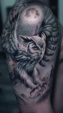 Here is the complete process of This owl tattoo made by master artist @DarwinEnriquez . 🤩 specializing in B&G Realism. Darwin Is currently taking projects in Nordic Mythology, Greek Mythology, Sculpture designs for more information ℹ️ Link 🔗 in Bio. #inknationstudio #tattooshop #tattooartist