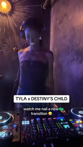 so fun playing around with stems and getting more creative with my transitions! @Tyla #dj #nycdj #djlifestyle #tyla #water #destinychild #transition #djtransition 