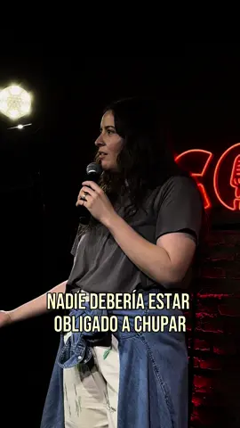 Acá un poco de activismo aliado  a ver si esta mujer blanca hetero cis alcanza a robar algo tambien en este mes de ustedes 🐛 #standup #standupcomedy  