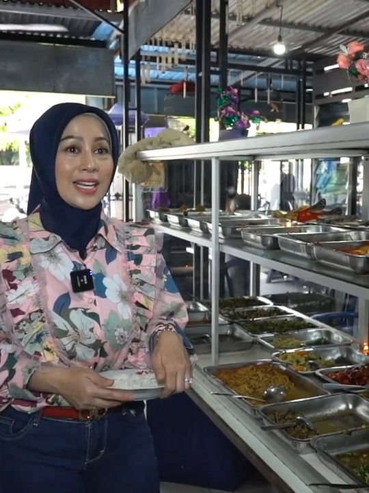 MENU BANYAK!! NIKMAT NAMPOL!! RM SEDERHANA BANJARNEGARA!! #fyp #shantydenny #mukbang #baksopedas #asmr