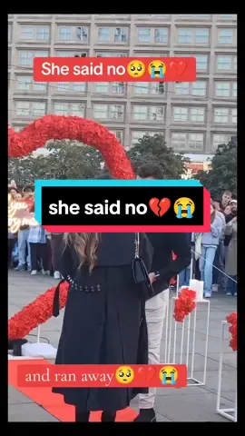 She said no😭💔 #proposal #shesaidno #alexanderplatz #berlin #siehatneingesagt #willyoumarryme #willyoubemygirlfriend #heproposed #usa #usa_tiktok #losangeles #unitedkingdom #unitedstates #france #francetiktok #canada #tiktokcanada #italy #uk #tiktokunitedkingdom #heartbroken  #demandeenmariage #elleaditnon #veuxtumepouser💍❤️ #tiktokgermany🇩🇪 #german #fyp #goviral 