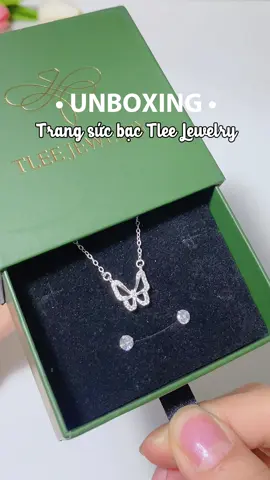 Món quà ý nghĩa cho bản thân và bạn bè, người yêu thương 🥰#tleejewelry #trangsucbactlee #combo #daychuyenbactlee #khuyentaibactlee