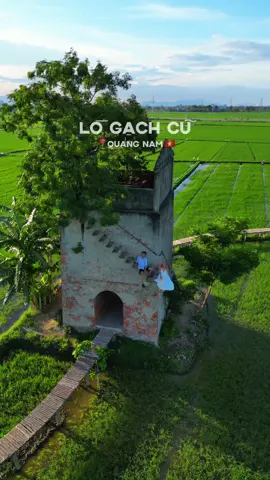 Đi xuyên Việt cũng phải đắn đo rất nhiều vì lần đầu xa nhà lâu như thế. Nhưng được bố mẹ ủng hộ nên bản thân cũng phải cố gắng thôi #travelvietnam #dulichvietnam #logachcu #logachcuquangnam #traveltiktok 
