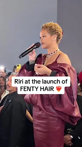 RiRi at the launch of Fenty Hair ❤️‍🔥 @Rihanna #rihanna #fentyhair 