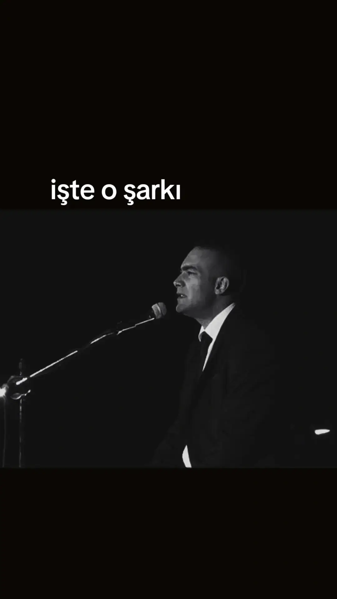 Diz çöktüm dünyanın namert yüzüne.....🥺🎶 #keşfetteyizzzzzzz #keşfett #keşfetbeni #keşfet #kesfetbeniöneçıkart #keşfetteyizzz #keşfetteyizzzzzzzzzz #keşfetyizzzzzzz #papatyakadi🌼 #kesfetteyiz #müzik #şarkı #şarkılar #music #benyoruldumhayat #benyoruldumhayatgelmeüstüme #müminsarıkaya #müminsarıkayaşarkıları #müminsarıkayabenyoruldumhayat🥀🥀🥀🥀🥀🥀🥀 