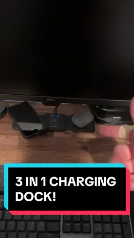 This is the best 3 in 1 charging dock 😱 #creatorsearchinsights #apple #applewatch #3in1 #charging #chargingdock #charger #iphonecharger #android 