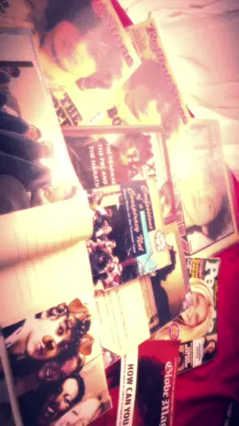 A lil tour of my jahar photo album:) i forgot to make this longer so i couldnt put the whole album in😔💔#dzhokhartsarnaev #dzhokhartsarnaevedits #fypシ゚viral #freethelion #2013 #husbandwife #chechenya #rememberdzhokhar #justiceforjahar #tamerlantsarnaev #dzhokhartsarnaevandtamerlantsarnaev #tweets #books #paperplanes #photoalbums #tour 