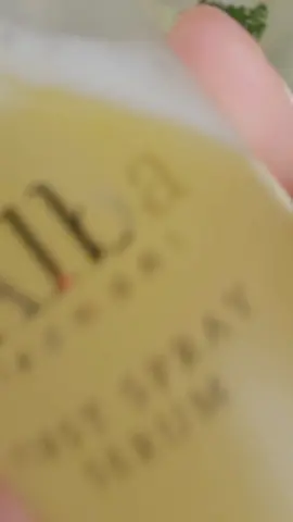 #gifted_by_dalba@d'Alba Official  Wow No words needed. Just admire the GLOW! Available on TTshop & Amazon! #skin #kbeauty #skincare #sprayserum #beauty #viral #viralskincare #shakewithdalba,#tiktokmademebuyit