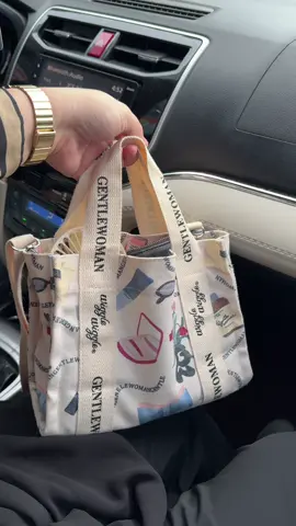 Replying to @Mamu Dhell👵🏻 Unique and the cutest! #gentlewomantotebag #minitotebag #gentlewoman #gentlewomanbag 