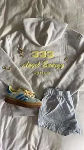 outfit inspiration 🩵 #outfit #outfits #outfitinspo #outfitideas #outfitinspiration #outfitoftheday #clothes #clothing #Summer #summeroutfits #summeroutfit #shoes #gazelles #hoodies #fashion #fashioninspo #inspo #style #styling #howtostyle #fyp #trending #foryoupage #viral 