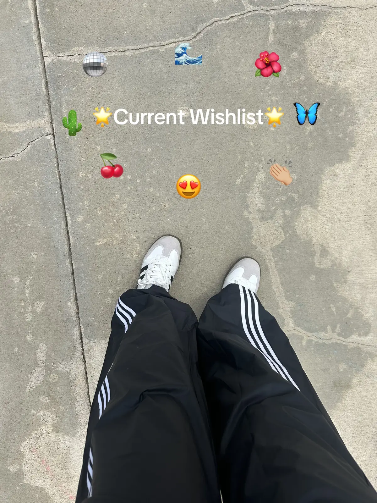 These are some of the favs that are in my 🛒 #whatsinmycart #wishlist #wishlistideas #shoppingaddict #currentfav #shopping #fashioninspo #fashiontiktok #fashionideas 