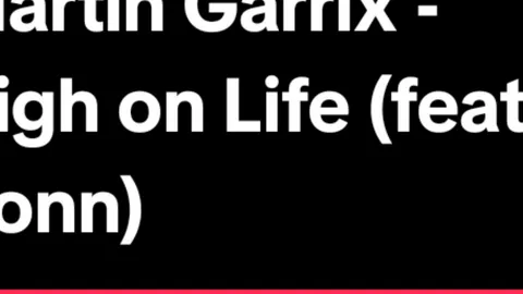 Y caminaría un millón de millas, solo para verte sonreír ❤️✨ te necesito a mi lado hasta en día de mi muerte ❤️✨ Martin Garrix || High on Life (feat. Bonn) #martingarrix #bonn #highonlife #progressivehouse #musicelectronic #edm #lyrics #sub #foryou #foryoupage 