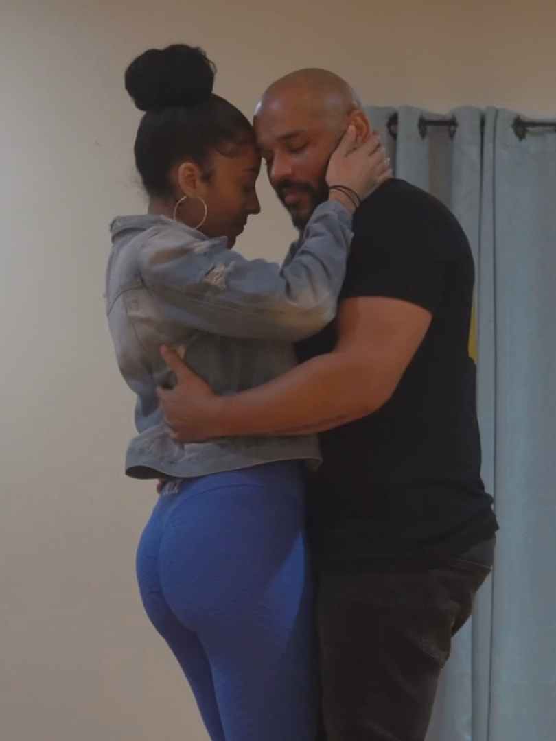 KIZOMBA DANCE ♫ 𝗧𝗢𝗣 𝗞𝗜𝗭 𝗧𝗩 LIKE & FOLLOW ❤️ @royalkizomba || #kiz #fullscreen #kizombadance #topkiz #kizomba #kizombaking #idancekizomba #tarraxa #dance #dancevideo #tiktokdance #foryou #fyp #urbankiz #urbankizomba #tarraxinha #tarraxo #semba #zouk #passada #kompa #konpa #gouyad #kizombaboston #kizombatutorial #salsadance #bachatadance #ballroomdance #kizombatarraxa #kizombacastle #kizbrand #dancer #dancing #dancetutorial #dancecouple #couplesdance #howtodance #howtodancekizomba #kizombachallenge #kizombalove #kizombafusion #unitedstates #usa🇺🇸 #usa #angola🇦🇴 #portugal🇵🇹 #caboverde🇨🇻 #capeverde🇨🇻 #brasil🇧🇷 #brazil🇧🇷 #haiti#capeverdean #capeverdeangirl #kenyangirl #nigeriangirl #southafricangirl #portuguese #portuguesegirl #brasilian #brazilian #brasileira #americangirl #american #african #european #africandance #asian #angolana #angolano #criola🇨🇻 #criola #ethiopian #haitian #haitiangirl #senegal #senegalese #senegal #congo #uganda #tanzania #kampala #dakar #abeokuta #nairobi #nairobikenya #portauprince #love #loveyou #romance #romantic #passion #leadership #follower #leader #boston #massachusetts #bostonma #fitman #fitwoman #fitlife #virał #trending #parati #ufc #ufc400 #ufc500 #fight #omg #tiktok #widescreen #tiktokcouple #couplestiktok #datenight #funtime #yolo #feminine #masculine #amor #teamo #iloveyou #selflove #selfmade #selfimprovement #selflove #kizombadancetv #horoscope #aries #taurus #gemini #cancer #leo #virgo #libra #scorpio #sagittarius #capricorn #aquarius #pisces #yolaaraujo