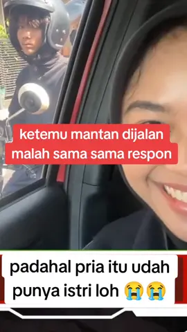 ketemu mantan pacar dijalan malah sama sama respon #beritaviral #viralvideo #beritaterkini #viraltiktok #beritaterbaru #videotrending #selingkuh #perselingkuhan #selingkuhviral #konten #ceritasedih 
