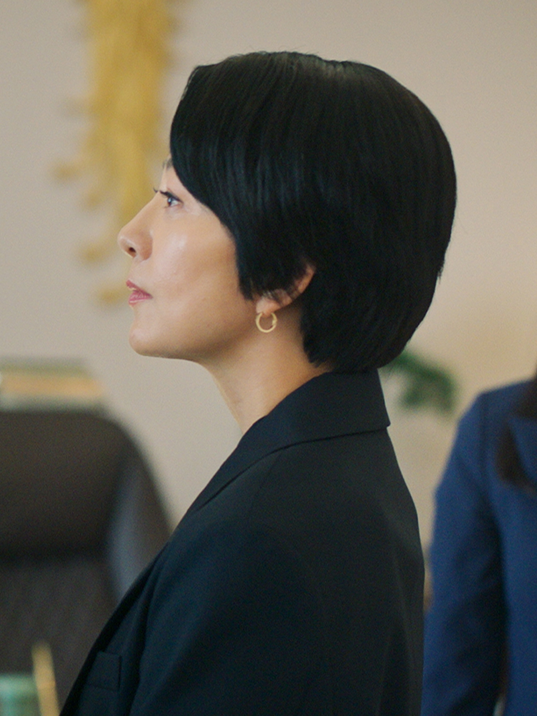 Netflixシリーズ『旋風』予告編 大統領の死をきっかけに巻き起こる政争の嵐。 腐敗した権力の根絶を目指す首相と、その動きに対抗する経済副首相。 ふたりの対立はやがて、政治の世界に激しい突風を巻き起こす。 6月28日より独占配信スタート。 #旋風 #TheWhirlwind  #ネトフリ #ネットフリックス #netflix