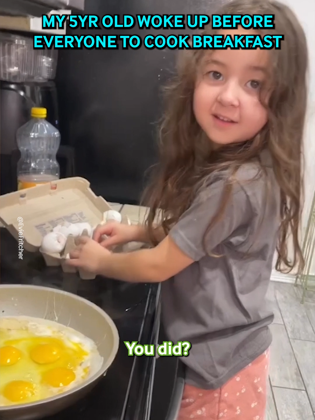 How Cute Is This! 🍳 #daughter #cooking #cute #kitchen #egg #eggs #family #adorable #littlegirl #kid #fyp #viral