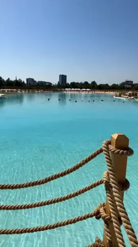 LAGOON PARK 🏖️  NOW IN BUCHAREST 🇷🇴  Prima plajă urbană artificială dintr-o capitală europeană 🇪🇺 🤗 Oferă o escapadă idilică din dinamica vieţii urbane, un loc unde te poți relaxa împreună cu prietenii tăi.  🗺️ Strada Coralilor 18  ⌚ 09:00 - 19:00