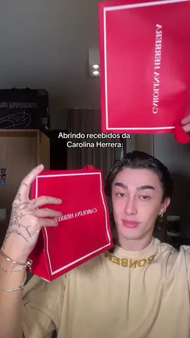 Um dos perfumes masculinos mais sensuais e viciantes que conheço☆ @Carolina Herrera #chango 