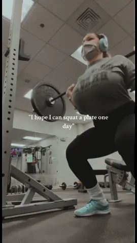 Keep showing up, slow progress is still progress. Fighting for my life in the first clip 😭  #slowprogressisstillprogress #justagymgirl #forthegirls #gymgirlies #gymmotivation 