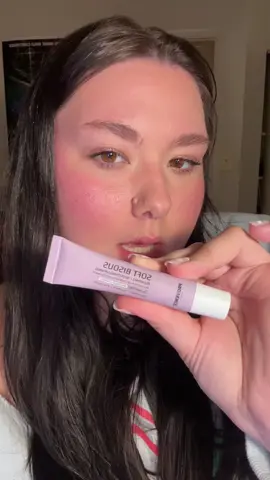 absolutely love soft bisous from @Provence Beauty #provencebeautyglow #beforeandafter #lipplumpingresults #lipbalm #lipmask #skincare #makeup #beauty #fyp #viral #foryou 