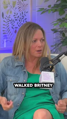 Kodi talks about her experience running into Britney Spears at the Chateau Marmont  #podcast #podcastclips #britneyspears #itsbritney #chateaumarmont #britneyspearsfan #mompodcast #momlife #momtok 