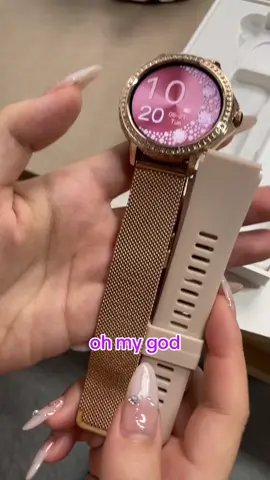 Beautiful smartwatch with diamonds! #gymmotivation #birthdaygifts #giftideas #smartwatch #watch #summervibes #beauty #shopping #girls #hotgirl #beauty #ad #shopping #hot 