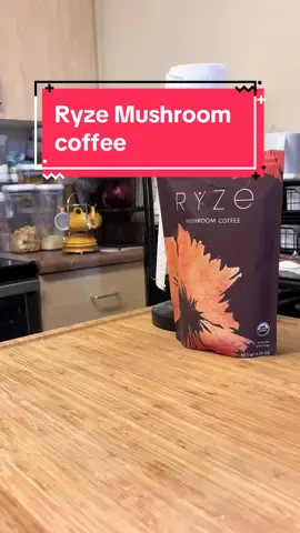 #ryze #ryzecoffee #ryzemushroomcoffee #mushrooms #mushroom #mushroomcoffee #mushroomcoffeebenefits #coffeetok #icedcoffee #pickmeup 