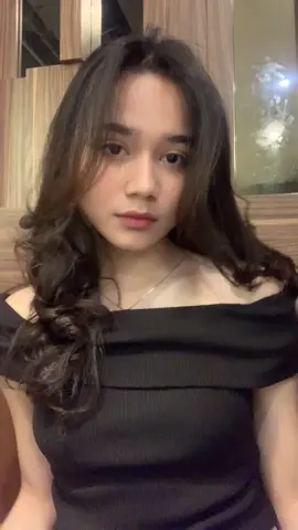 😳