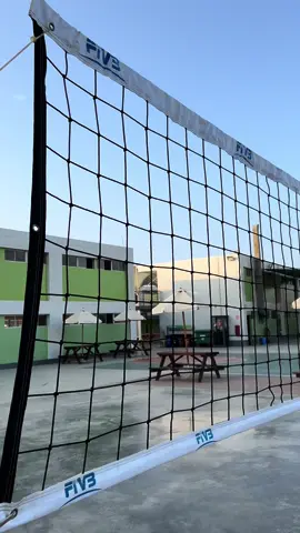 Lo prometido es deuda, instalamos nuestra nueva Net Profesional para el uso de nuestros alumnos en Innova Schools - Huacho, Lima, Perú. #parati #volleyball #huacho #peru #huaura #lima 