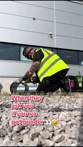 Hot worker doing hot works 😎😎 Always wear your PPE 🥽🦺 🥾 🧤  #tradie #grinding #tools #hotworks #hot #hotguy #hotmen #menatwork #workingman #guyswithtattoos #badboy #stud #alpha #guysoftiktok #contentcreator #fit 