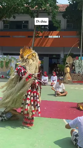 #fashionshow #infoppdb #ppdb #ppdbsma #ppdbSMA #smamuhammadiyah1muntilan #xyzbca #dance #tari #musik #xyzabc #bali #leak #kecak #cantik #cakep #best #bestshow #effort #ugalugalan 