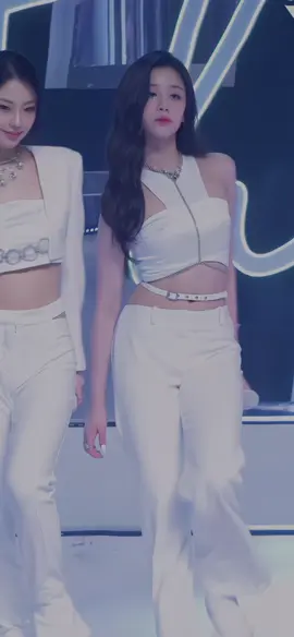 OMGGGGGG..!!😎  #pharita #babymonster #kpop 