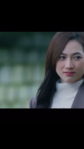 Film Vietnam pertama yg aku tonton sampe nangis sesunggukkan karna kisah p1lu Mai di masa lalu dan disaat ada Sau pria yg mencintainya dgn tulus tapi ternyata tidak bisa dimiliki, Mai minta Sau ga usah nunggu dia, padahal Mai sendiri yg nungguin Sau dan berakhir hidup masing2. skt bgt😫😭  #mai #vietnamesemovie #mai2024 #netflix #fyp #xyzabc #movie 